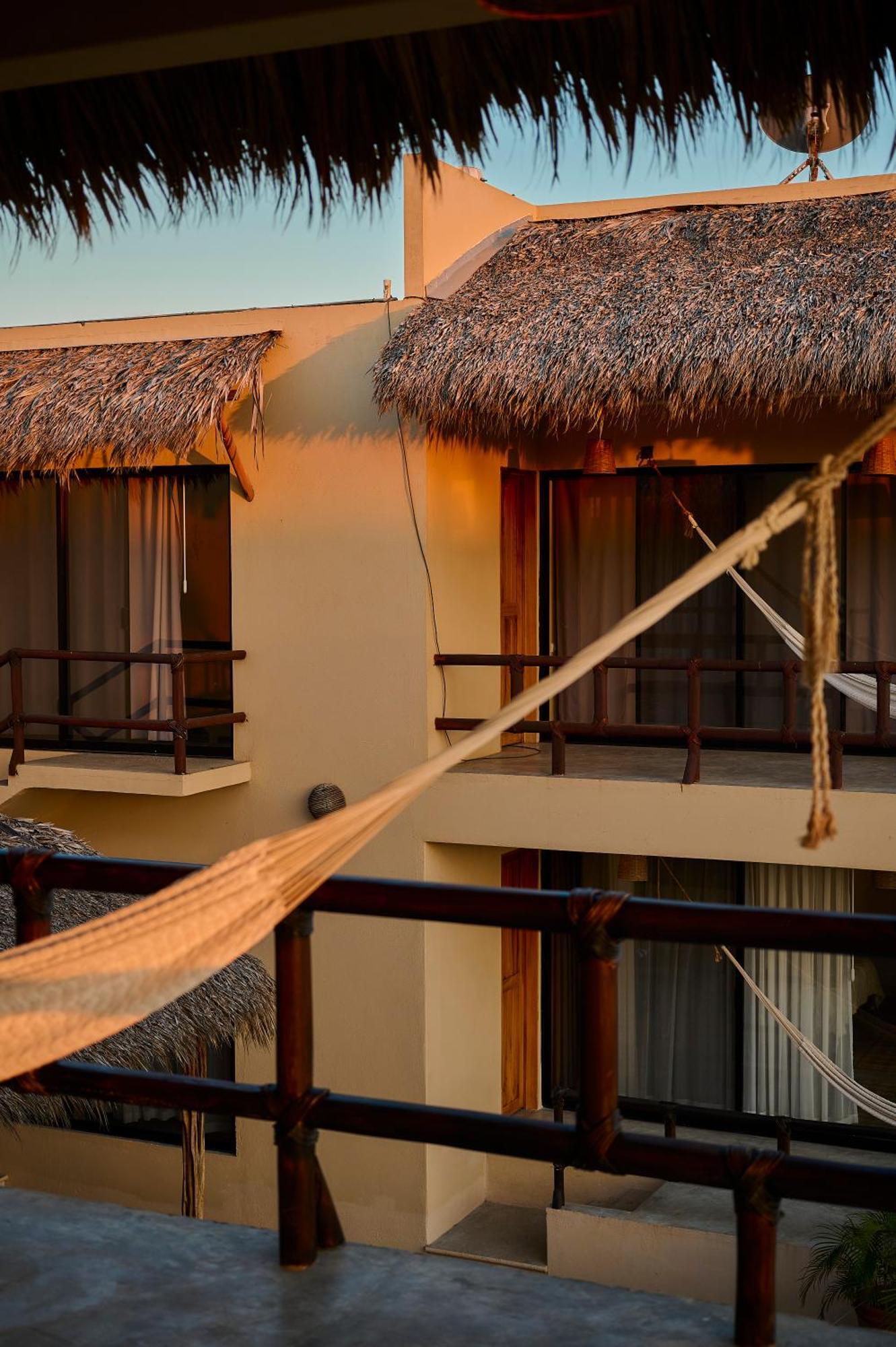 Lya Beach House Santa María Colotepec Exterior photo